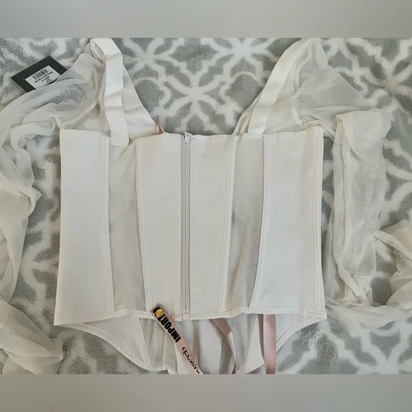 NWT Araminta top - Picture 4 of 9